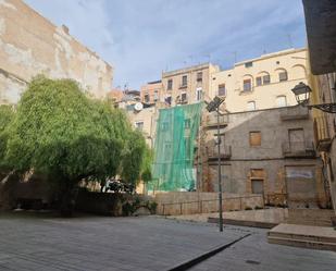 Vista exterior de Edifici en venda en  Tarragona Capital