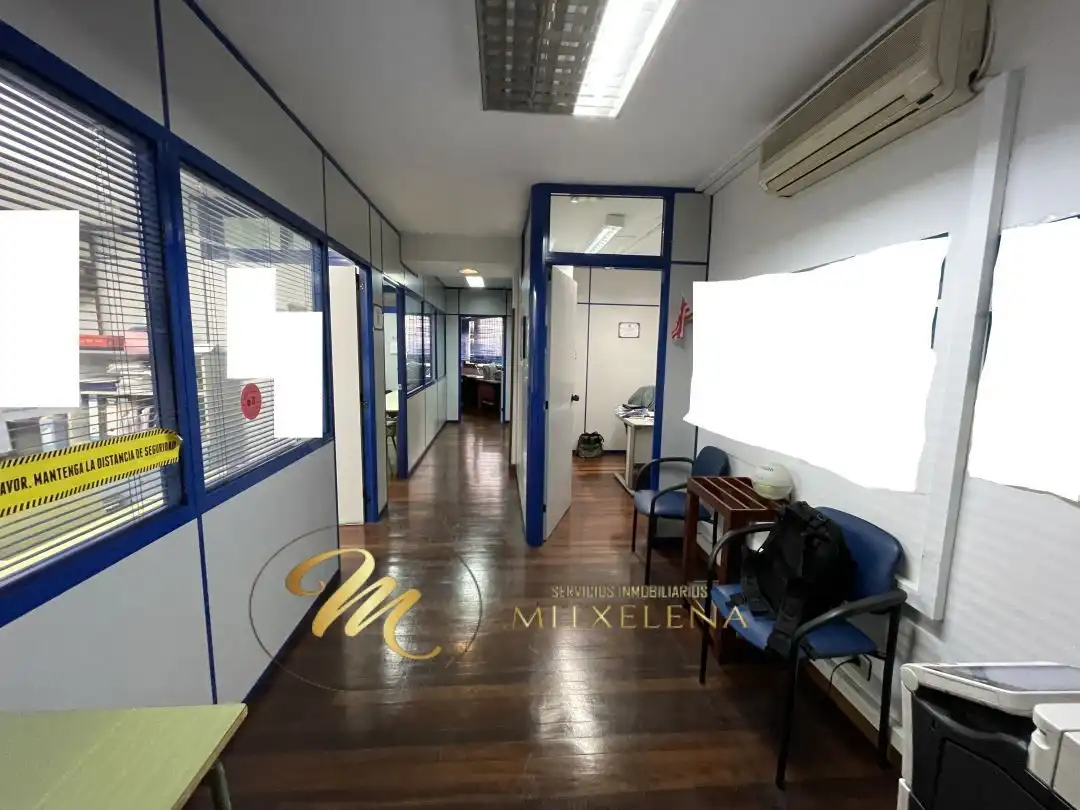 Büro zum Verkauf in Algorta