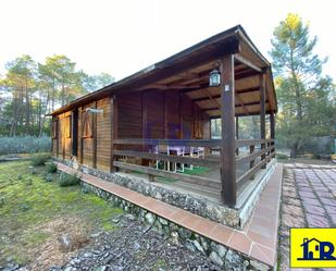 Exterior view of House or chalet for sale in Cuenca Capital  with Terrace, Storage room and Furnished
