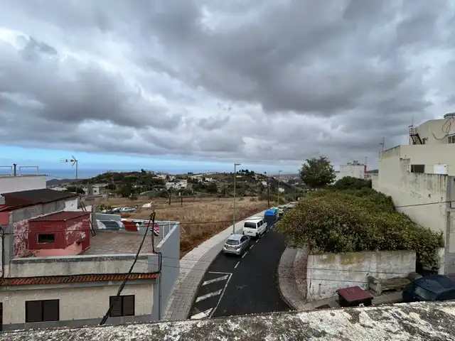 Vista exterior de Casa adosada en venta en Las Palmas de Gran Canaria con Jardín privado, Terraza y Trastero