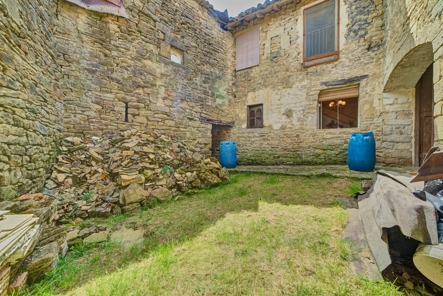 Exterior view of Houses for sale in Izagaondoa