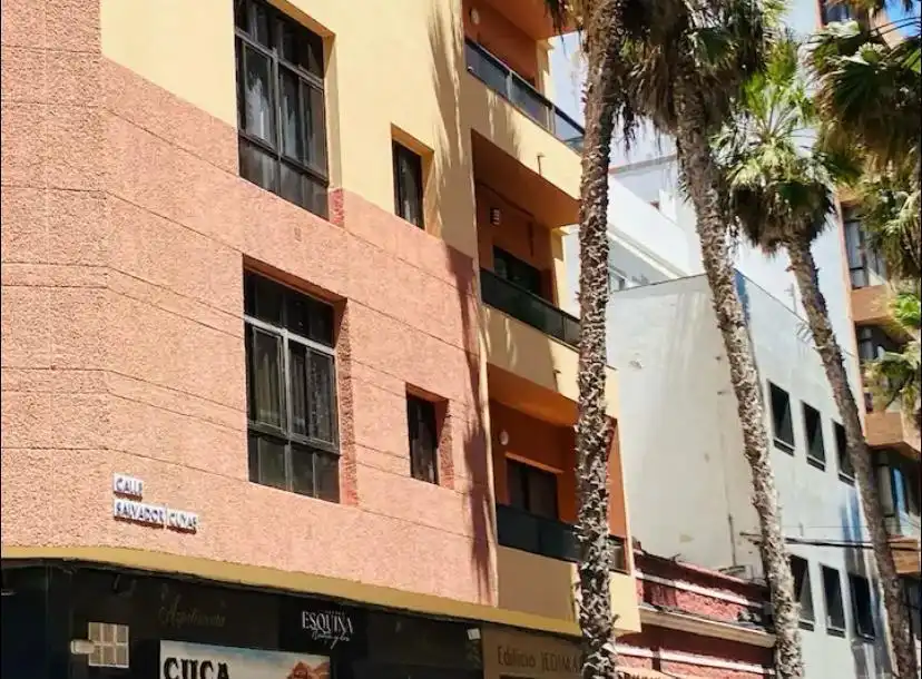 Wohnung mit Aufzug zum Verkauf in Calle Salvador Cuyas, imagen 2