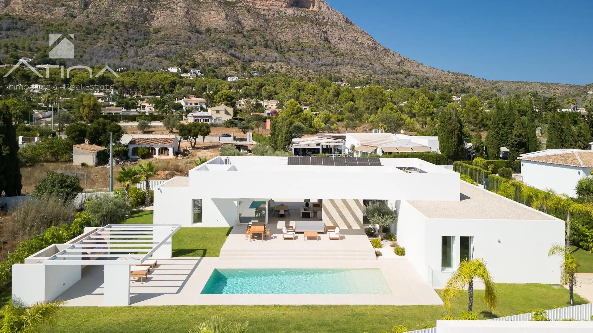 Vista exterior de Casa o xalet en venda en Jávea / Xàbia amb Aire condicionat, Calefacció i Jardí privat