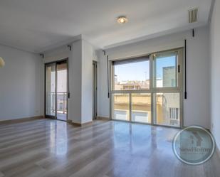 Sala d'estar de Pis en venda en Santa Pola amb Aire condicionat i Balcó