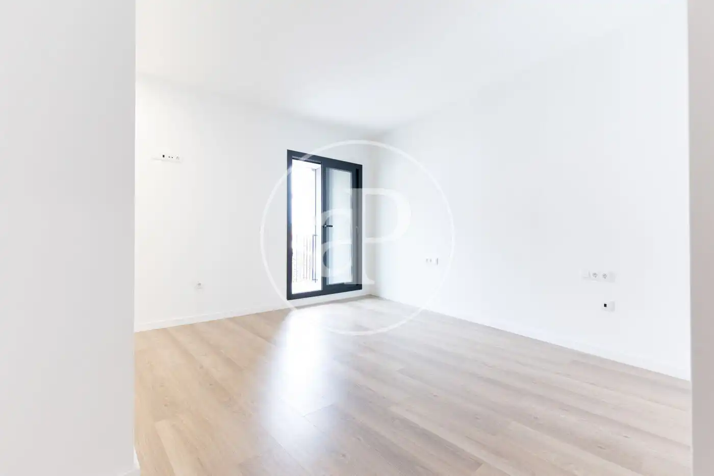 Dachboden zum Verkauf in Terrassa mit Klimaanlage, Heizung und Terrasse