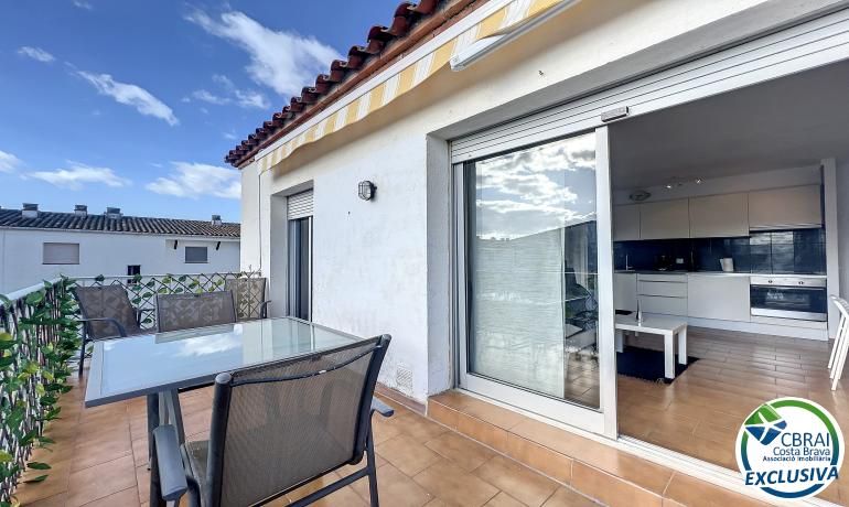 Terrassa de Apartament en venda en Empuriabrava