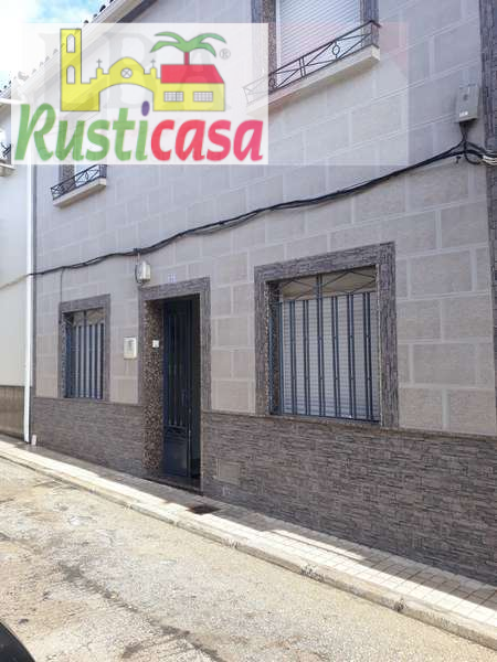 Casa o xalet en venda a mercedes montes