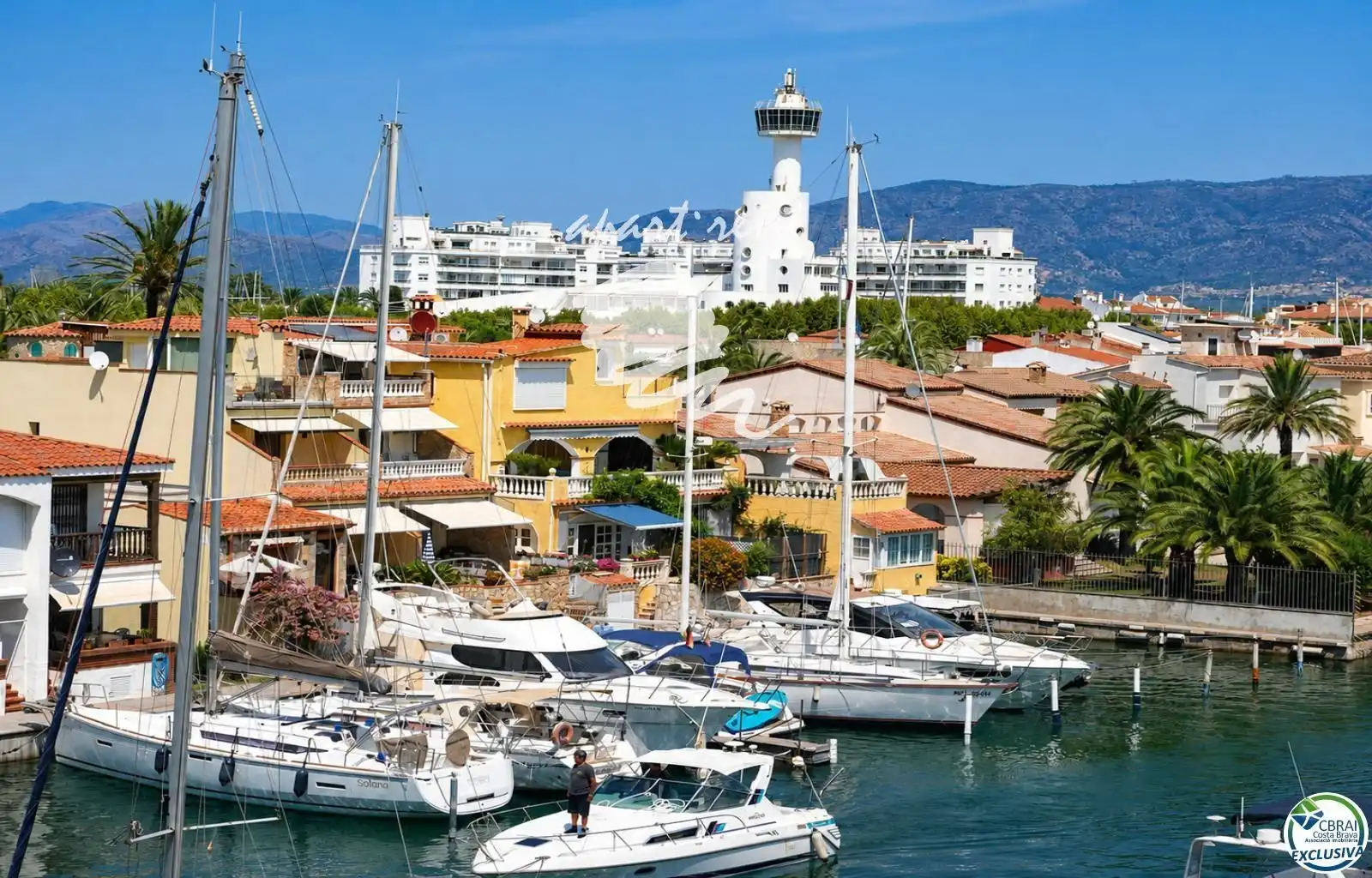Pis en venda en Empuriabrava amb Aire condicionat, Terrassa i Moblat
