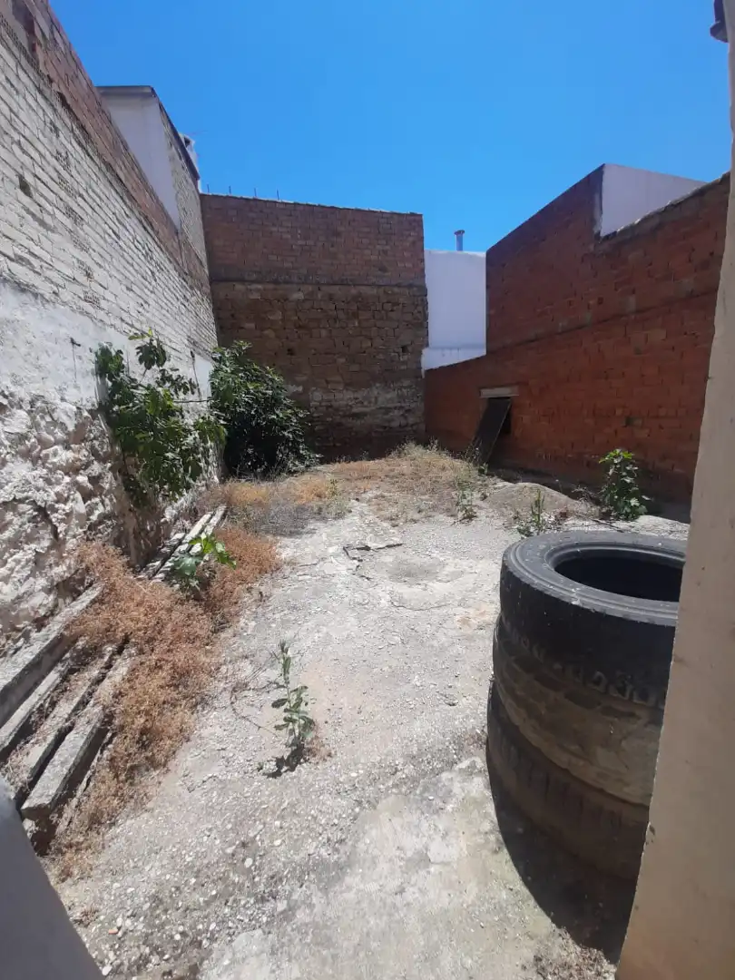 SE VENDE CASA EN CONSTRUCCION CON PATIO Y COCHERA ZONA AVDA DE LA LIBERTAD, image 2