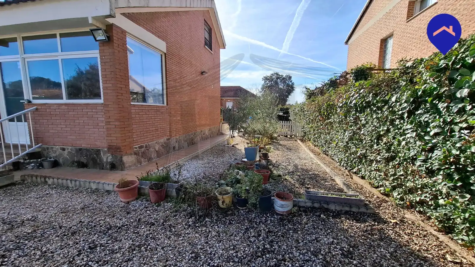 Jardín de Casa o chalet en venta en Pioz con Jardín privado, Internet y Alarma