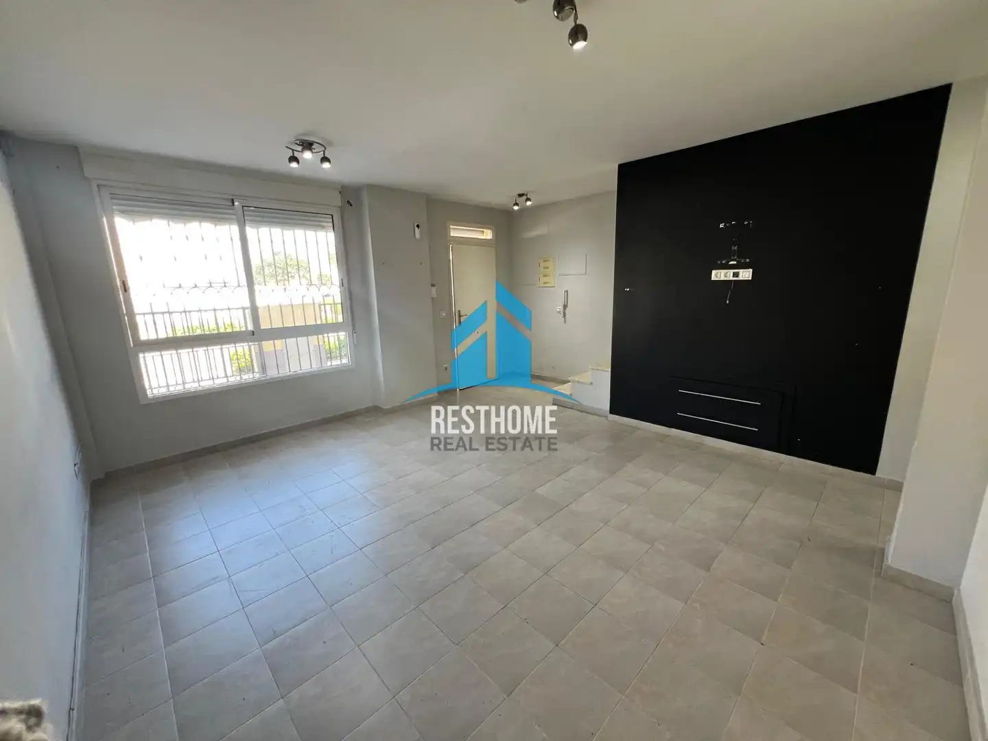 Casa adosada en venta en Cullera con Terraza
