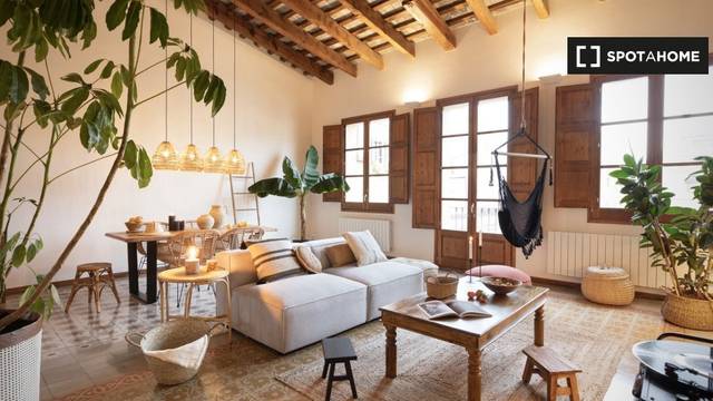 Piso en Alquiler en Sant Pere, Sta. Caterina i la Ribera