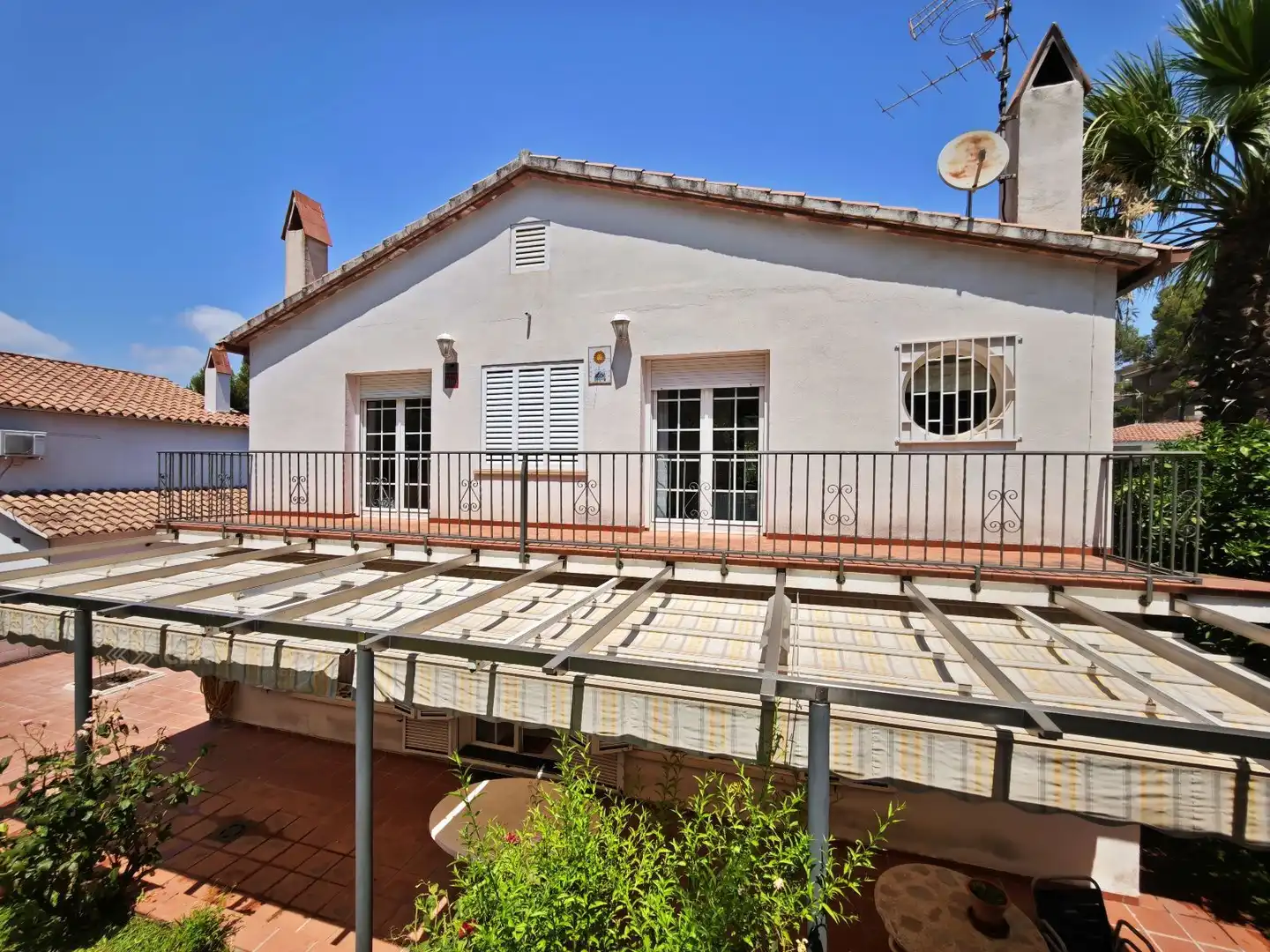 Vista exterior de Casa o xalet en venda en Tarragona amb Calefacció, Jardí privat i Terrassa