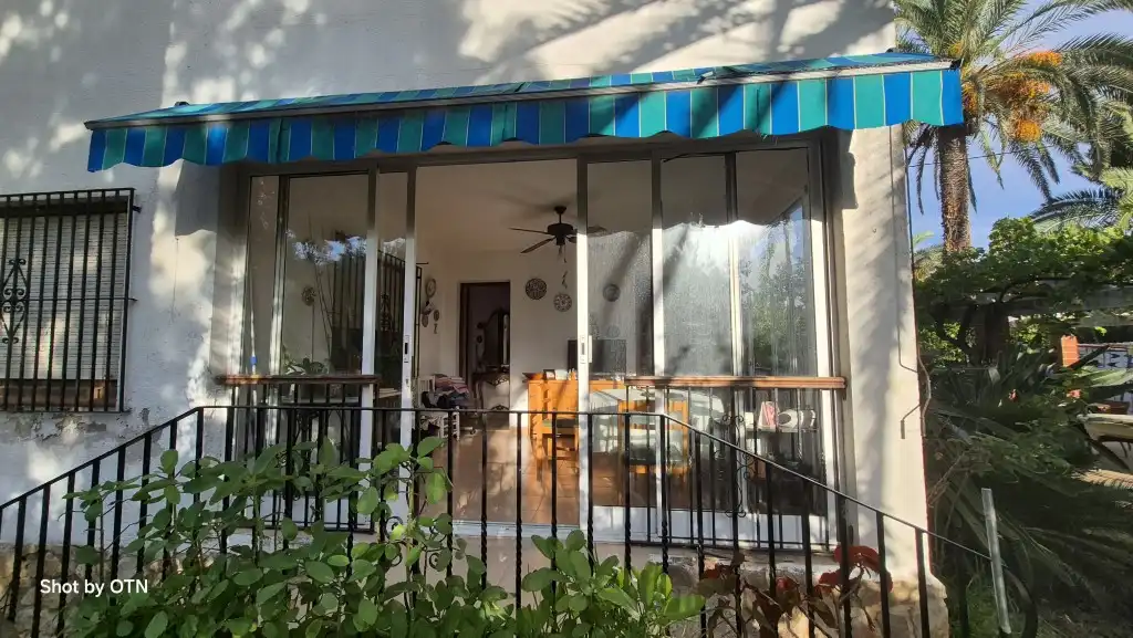 Detached house for sale in Las Marinas / Les Marines, imagen 2