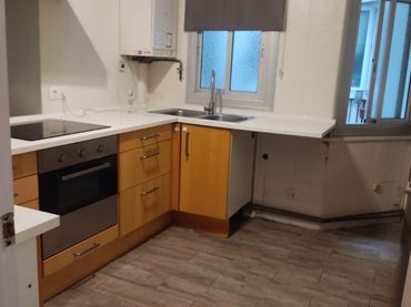 Appartement avec ascenseur à louer à Estació de França