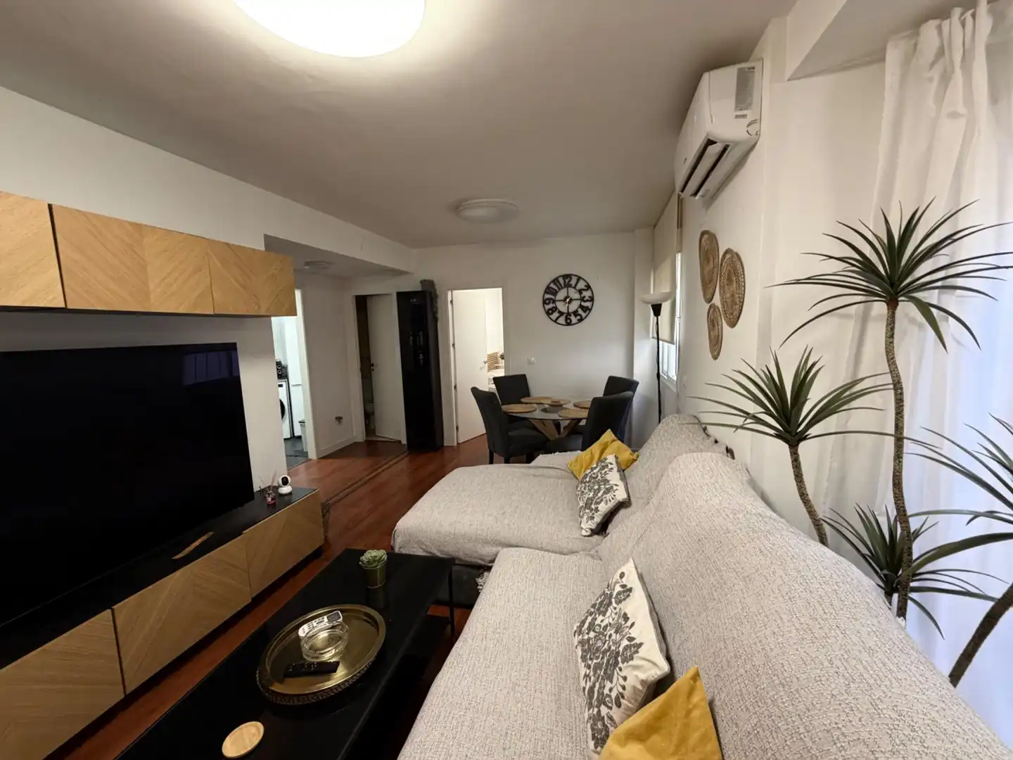 Wohnzimmer von Wohnung zur Miete in La Zubia