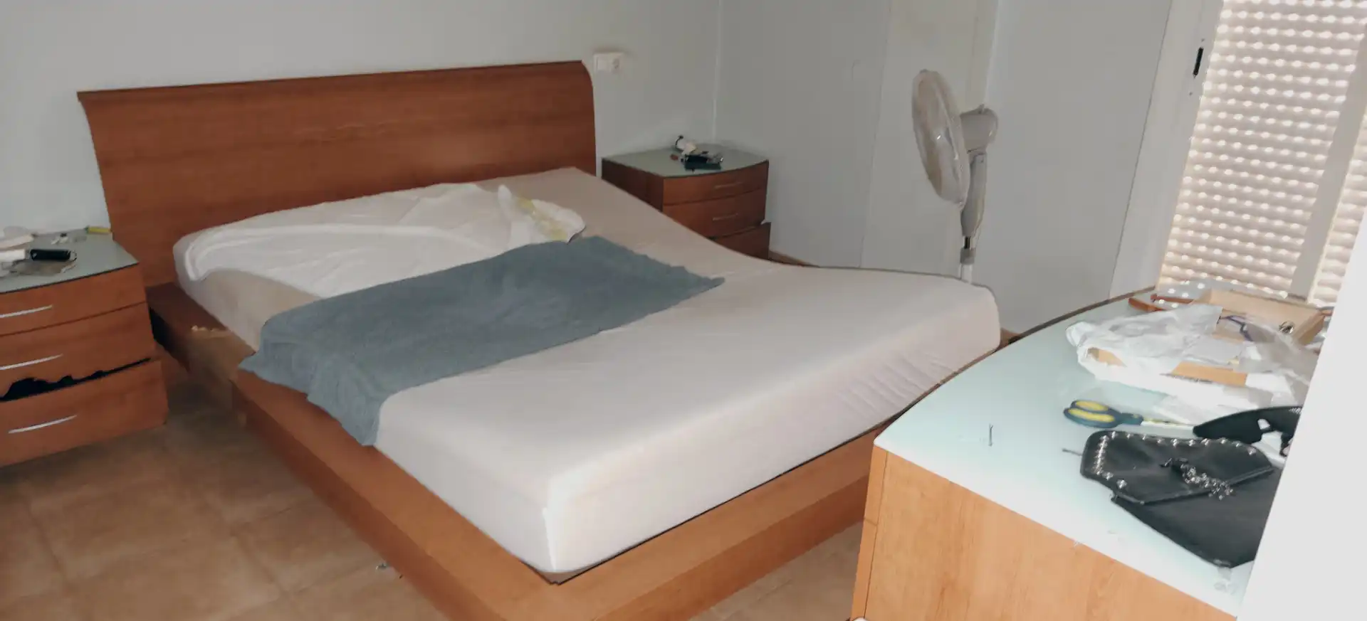 Habitación de Dúplex en venta en Dos Hermanas con Aire acondicionado, Trastero y Horno