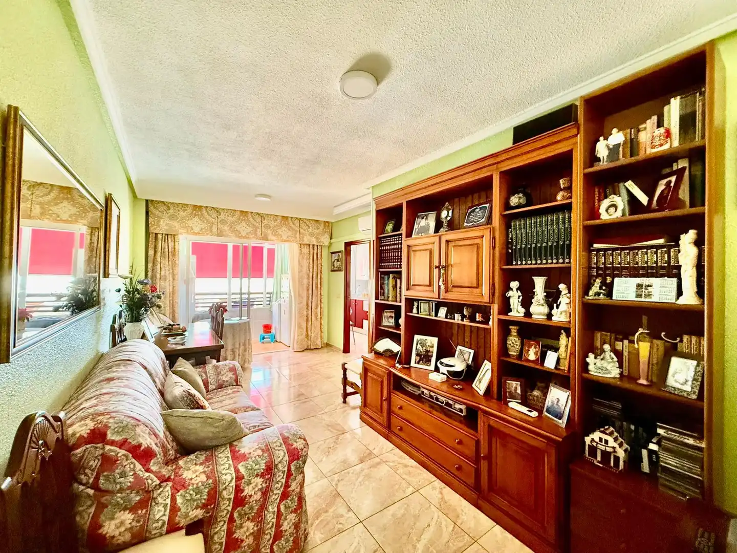 Apartment mit Pool zum Verkauf in Calle JOAQUIN CHAPAPRIETA 139