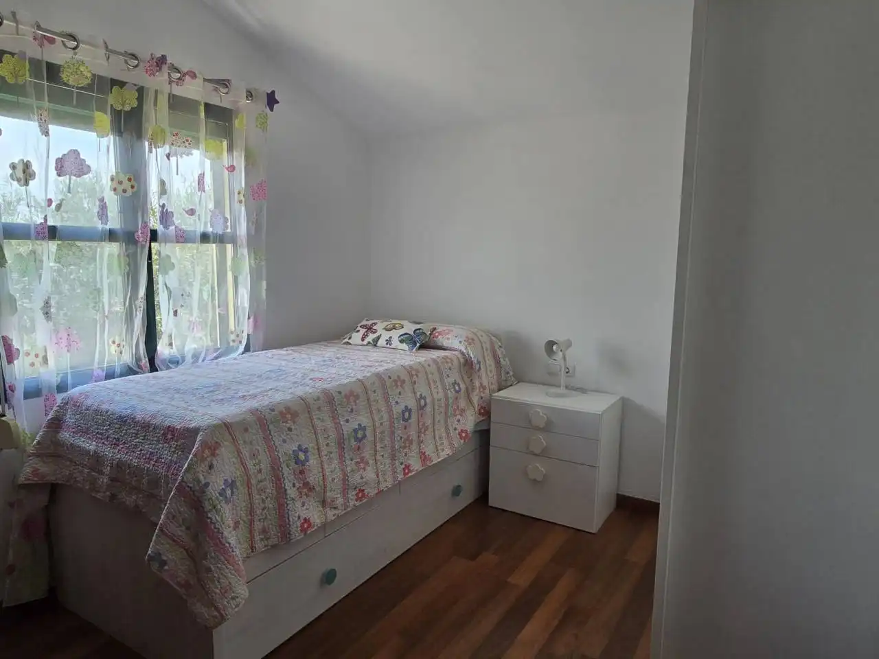Bedroom of Houses for rent in Riba-roja de Túria  with Air Conditioner, Heating and Private garden