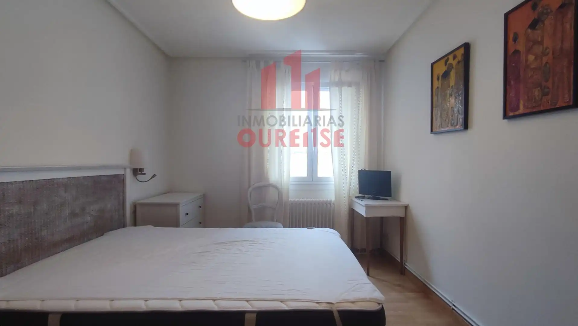 Schlafzimmer von Wohnung zur Miete in Ourense Capital  mit Heizung und Möbliert