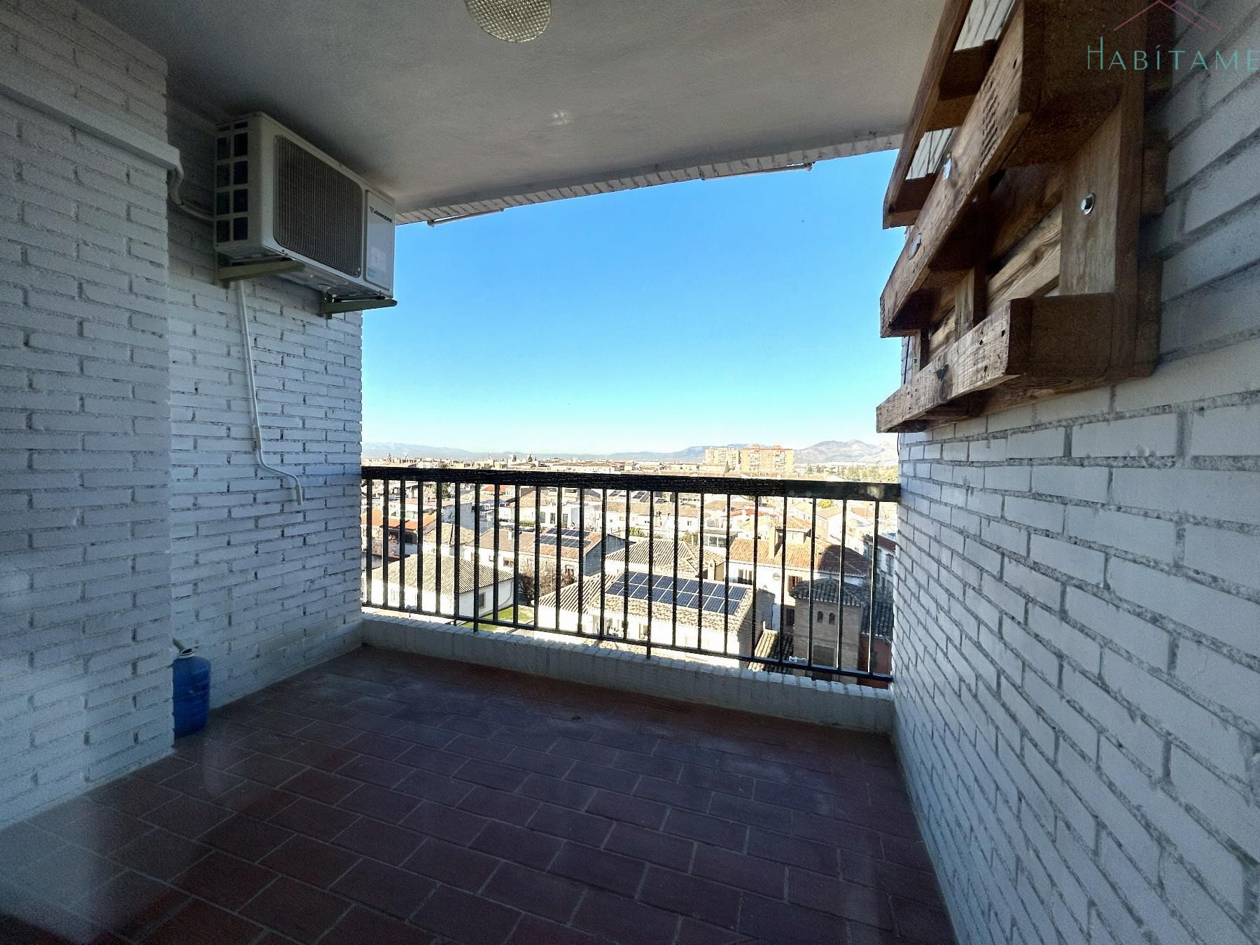 Terrassa de Pis de lloguer en  Granada Capital amb Aire condicionat, Calefacció i Terrassa