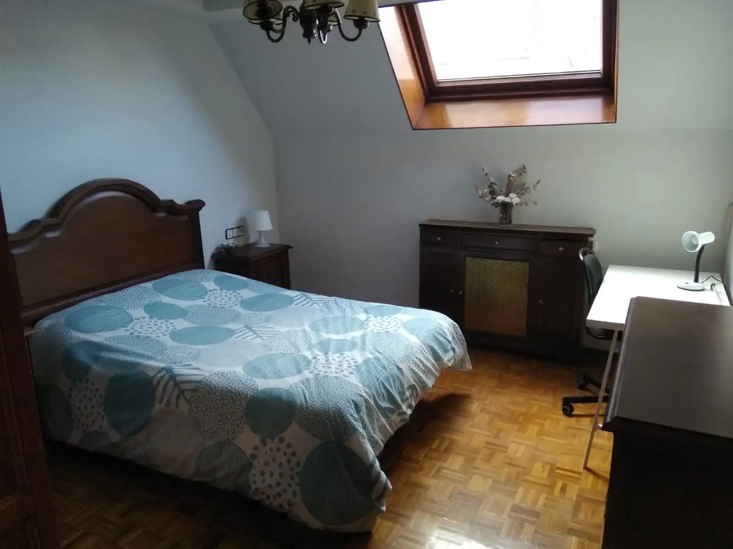 Wohnung zur Miete in Calle Uría, 40, Salesas - Foncalada - Campoamor