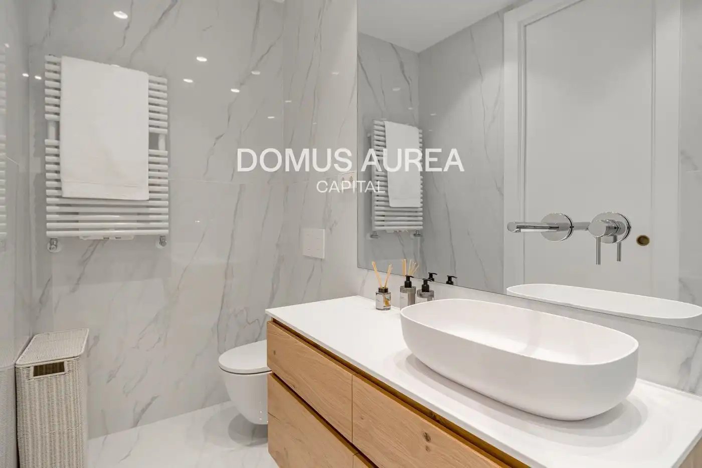 Baño de Piso en venta en Madrid con Aire acondicionado, Calefacción y Parquet