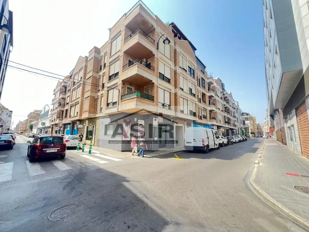 Local comercial de lloguer a Calle Hort Dels Frares, imagen 3