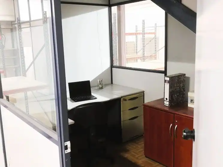 Commercial properties for rent in Loiu  with Air Conditioner, Heating and Furnished