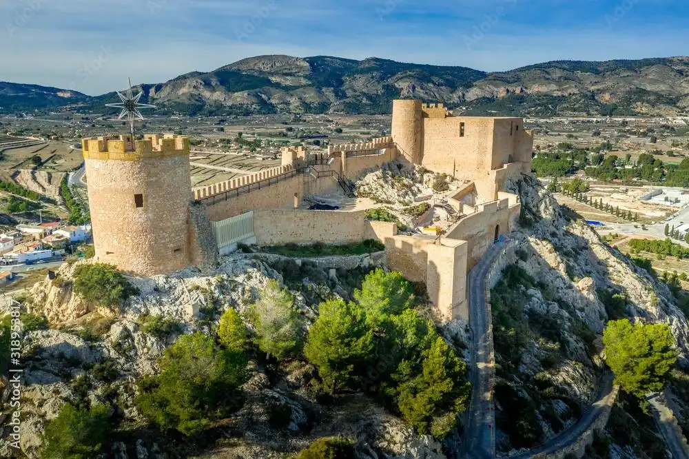 Vista exterior de Piso en venta en Castalla con Calefacción, Terraza y Balcón