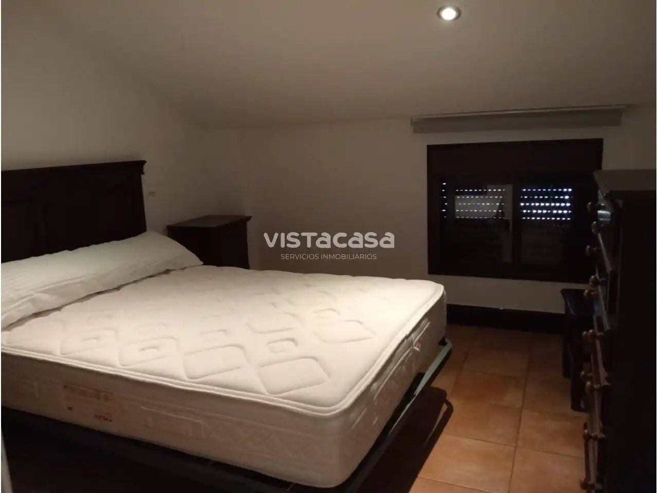 Dormitori de Pis de lloguer en El Viso del Alcor amb Aire condicionat, Calefacció i Terrassa