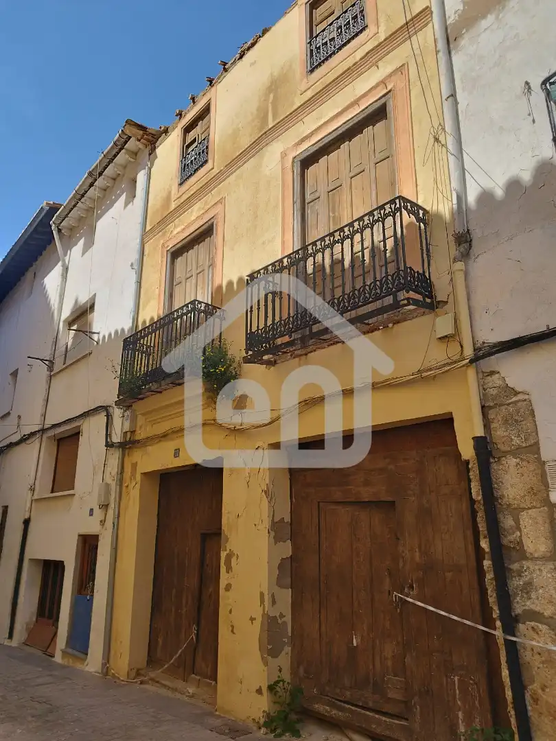 Balcony of Houses for sale in Requena