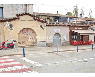 Vista exterior de Local en venda en Sant Cugat del Vallès