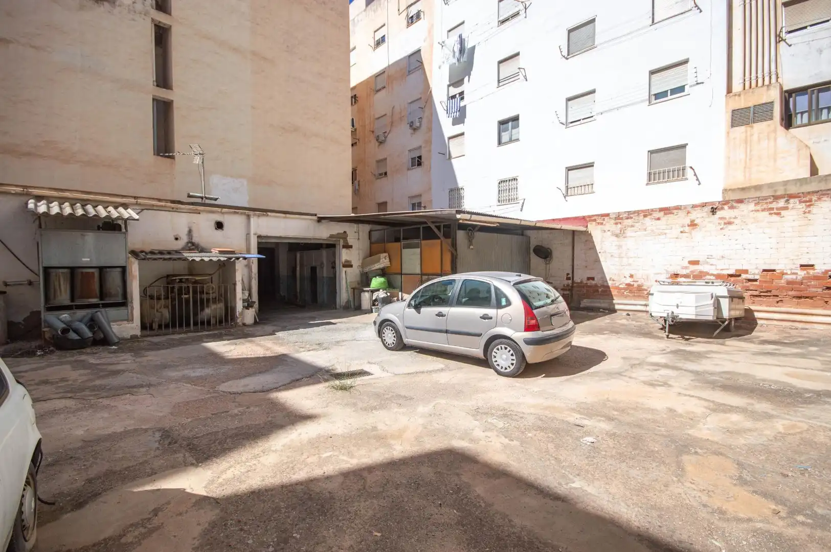 Locale commerciale in vendita a Calle de Haití 3, imagen 3