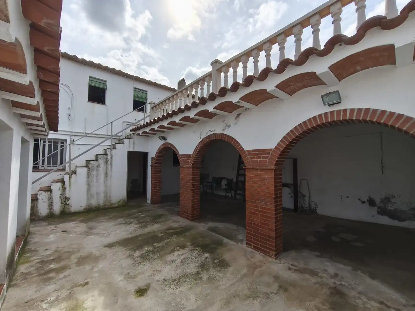Vista exterior de Casa o xalet en venda en L'Arboç amb Calefacció i Jardí privat