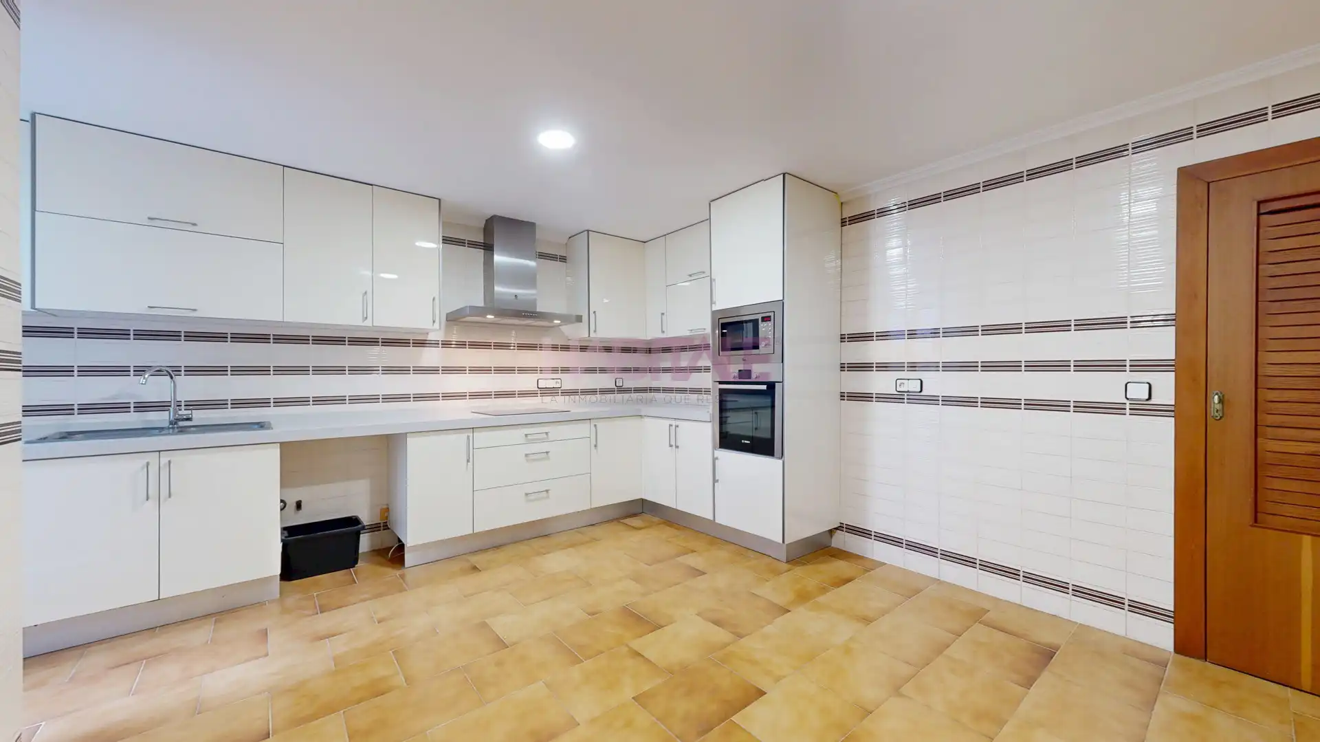 Kitchen of Flat for rent in Torrent