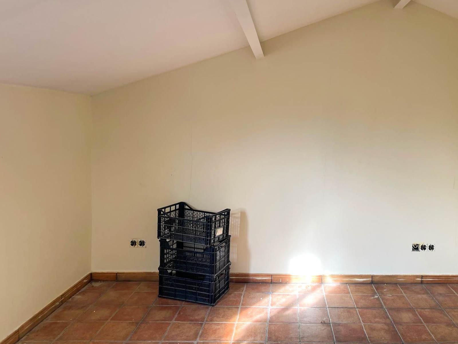 House or chalet for sale in Serracines  with Private garden and Community pool