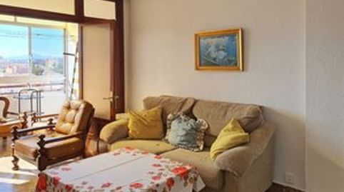 Foto 3 de Piso de alquiler en Carranque - Haza Cuevas, Málaga Capital