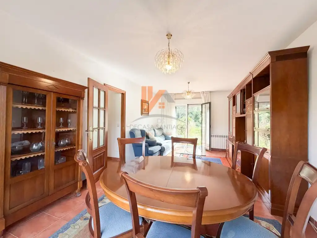 Dining room of Detached homes for sale in Santiago de Compostela   with Heating, Private garden and Terrace