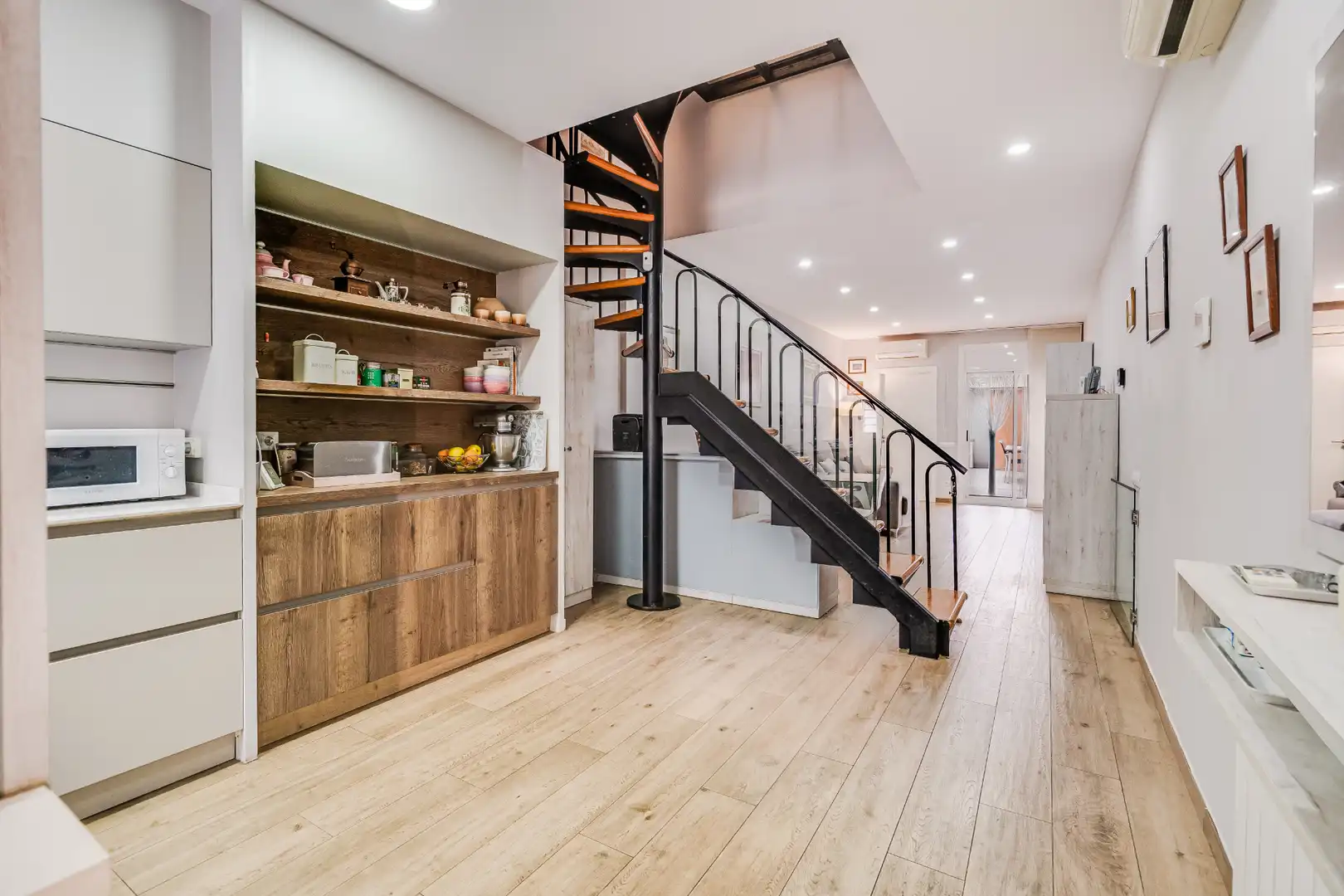 Maison mitoyenne avec terrasse à vendre à Carrer de Manso, imagen 16