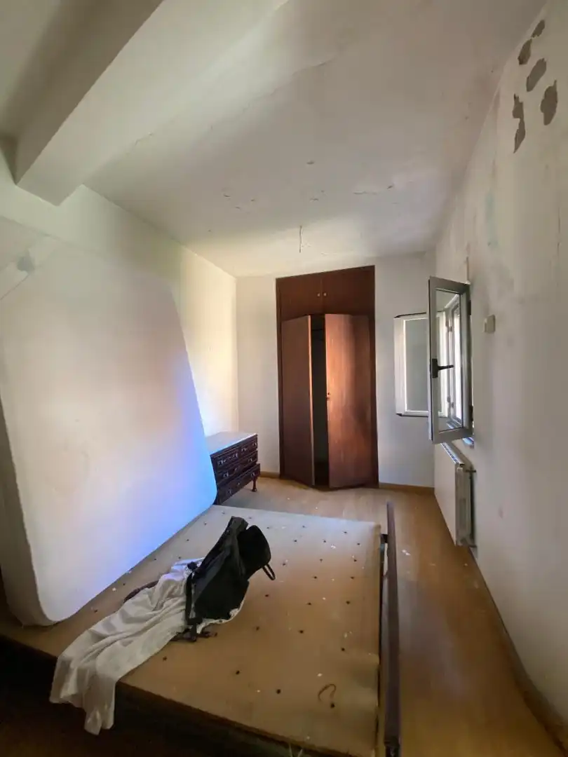 Dormitori de Casa o xalet en venda en León Capital  amb Traster
