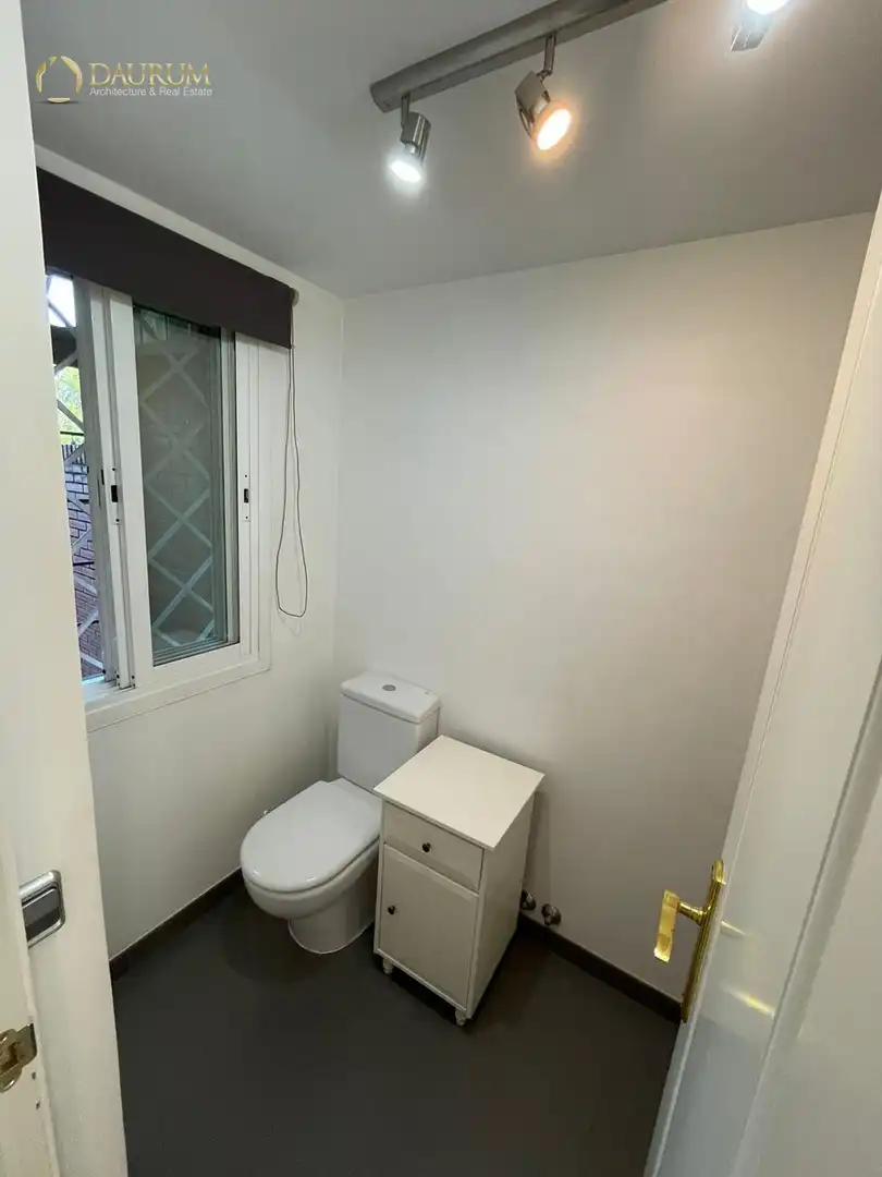 Bathroom of Detached homes for sale in Ciudalcampo  with Air Conditioner, Heating and Terrace