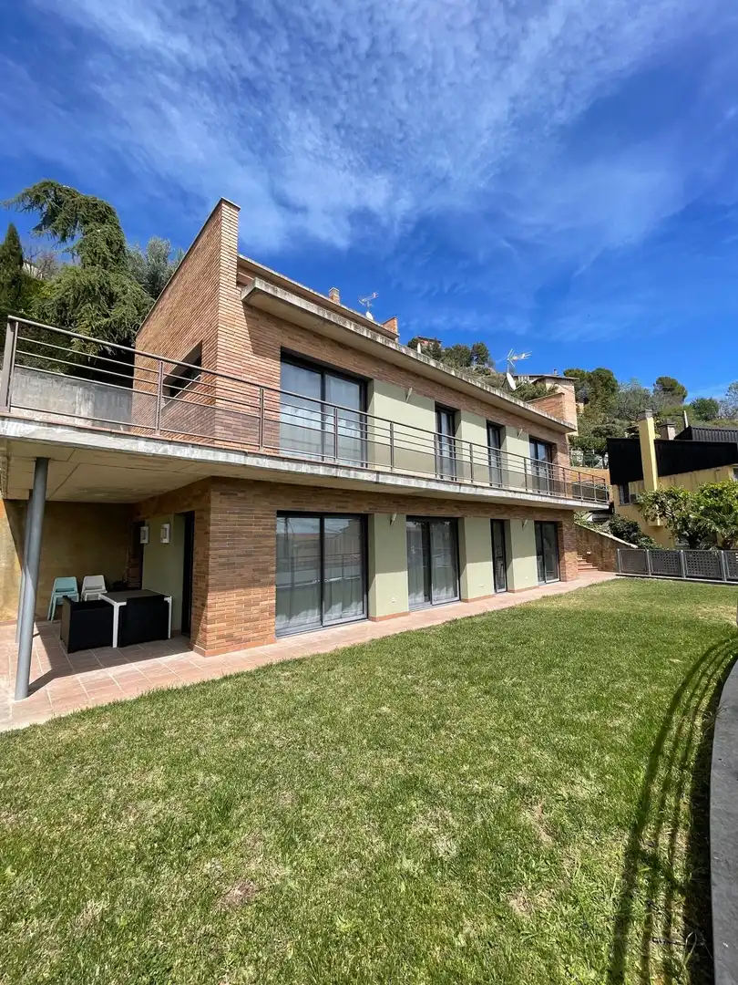 Detached house for sale in Berga, imagen 2