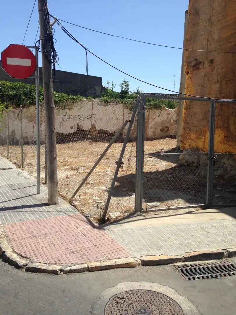 Residential land for sale in Núcleo urbano, imagen 2