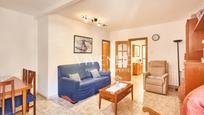 Living room of Flat for sale in Esplugues de Llobregat  with Heating and Balcony