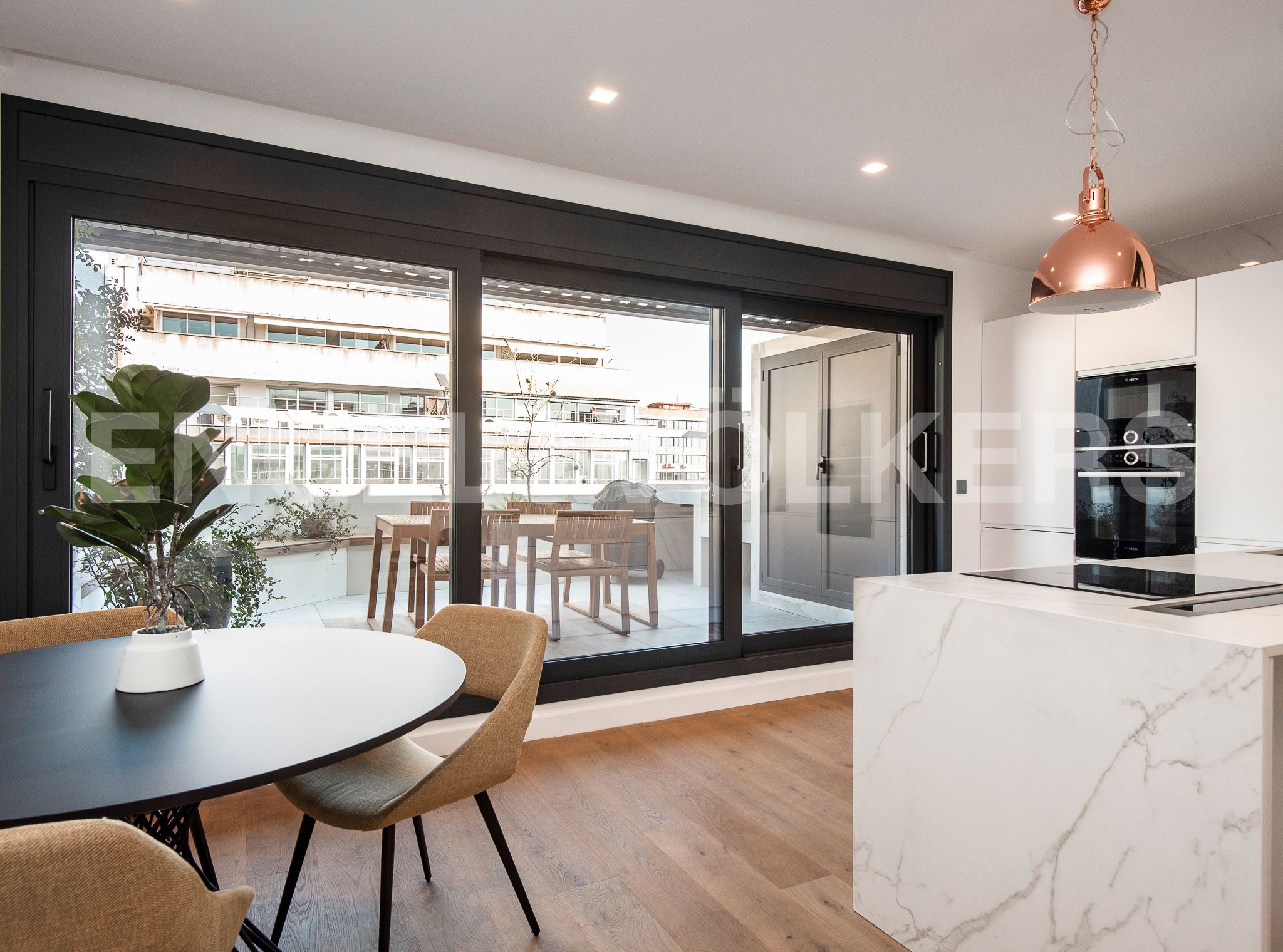 Terrassa de Àtic en venda en  Barcelona Capital amb Aire condicionat, Calefacció i Parquet