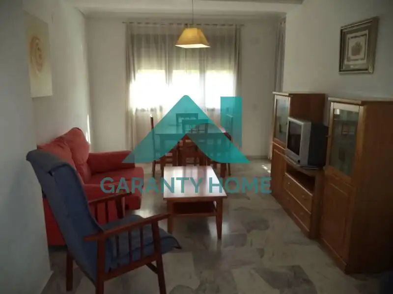 Sala de estar de Apartamento de alquiler en Cáceres con Aire acondicionado, Calefacción y Terraza