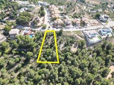 Wohnbaugrundstück zum Verkauf in Carrer Riu Túria
