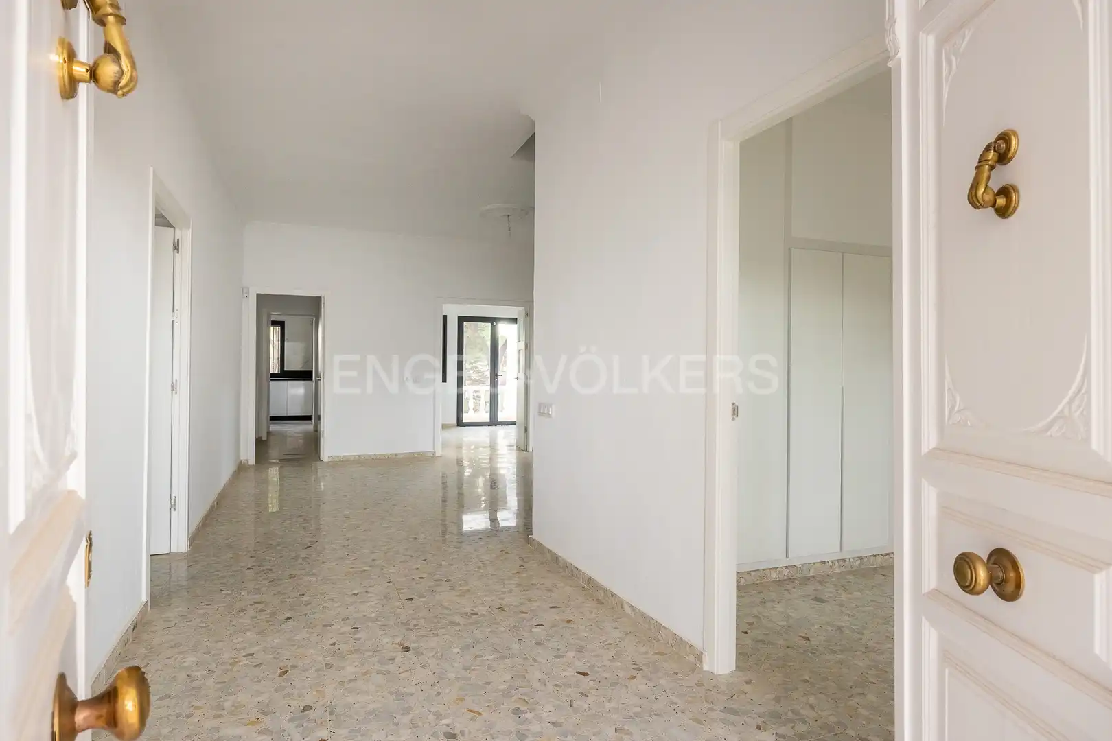 Casa o xalet en venda en Alcalá de Guadaira amb Calefacció, Jardí privat i Terrassa