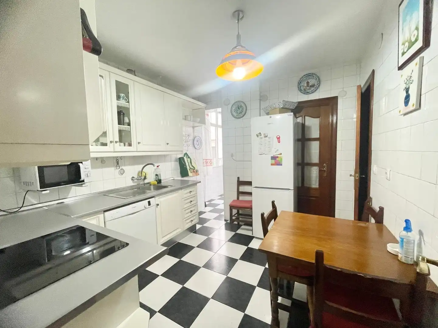 Kitchen of Flat for rent in Granada  with Furnished and Balcony